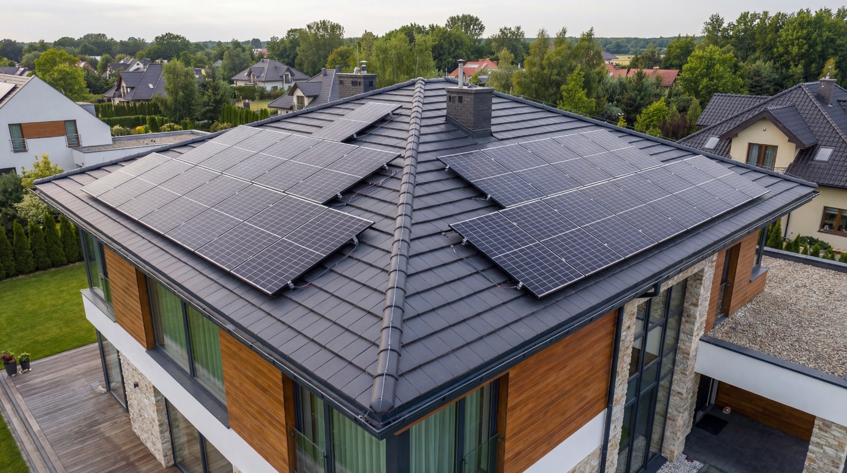 Inspekcja dachu dronem